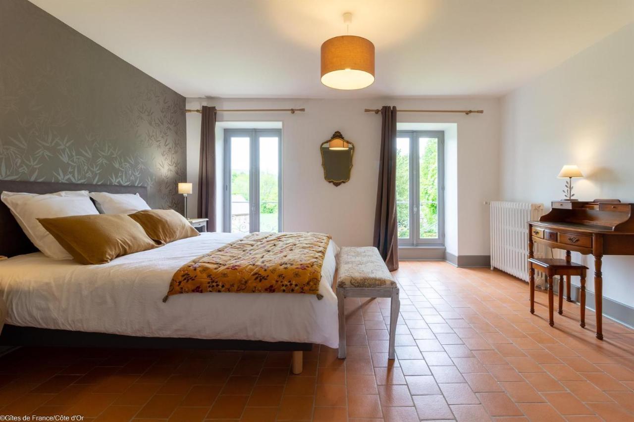 Chez Sophie Et Benoit Bed & Breakfast La Bussiere-sur-Ouche ภายนอก รูปภาพ